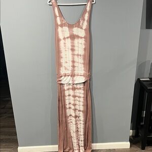 VENUS Tan and White Maxi Dress
